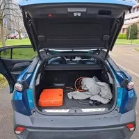 Peugeot 408 Hybrid 225: To je pěkná směsice