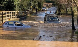 Autíčkář na cestách: Rufford Mill Ford: Světová metropole utopených motorů