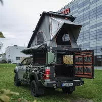 Hilux s úpravou Alucab, foto: Dan Vojtěch, Toyota