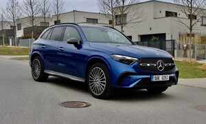 Recenze & testy: Mercedes-Benz GLC 220d: Auto, které rozumí své době