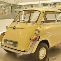 Iso Isetta: Od bubliny k osmiválci