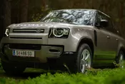 Land Rover Defender: Jedno auto, ale tolik možností…