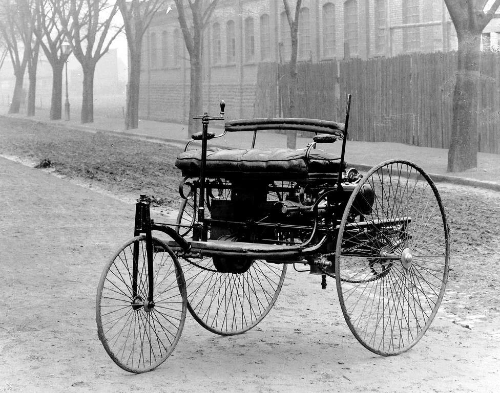 Benz Patent-Motorwagen, zdroj: Wikimedia Commons