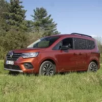 Renault Kangoo 1.3 TCe: Rodinný kočár, pracant a svačinář v jednom