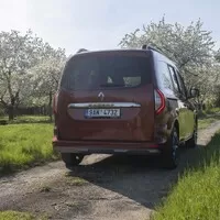 Renault Kangoo 1.3 TCe: Rodinný kočár, pracant a svačinář v jednom