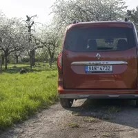 Renault Kangoo 1.3 TCe: Rodinný kočár, pracant a svačinář v jednom