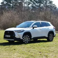 Toyota Corolla Cross 2.0 Hybrid: Staré jméno novým kouskům naučíš