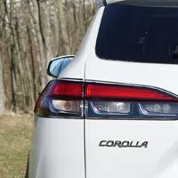 Toyota Corolla Cross 2.0 Hybrid: Staré jméno novým kouskům naučíš