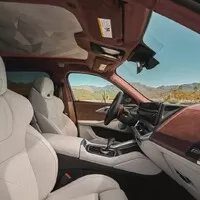 Třaskavé novinky pro letošní rok: BMW ukázalo XM, 750e a M3 Competition Touring