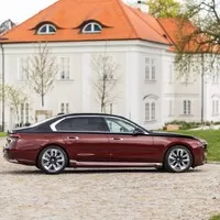 Třaskavé novinky pro letošní rok: BMW ukázalo XM, 750e a M3 Competition Touring
