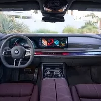 Třaskavé novinky pro letošní rok: BMW ukázalo XM, 750e a M3 Competition Touring