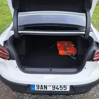 Citroën C4X 1,5 HDi: Kompaktní sedany se vracejí. Anebo ne?