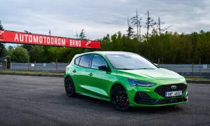 Recenze & testy: Ford Focus ST X: Okruhový test
