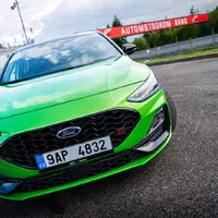 Ford Focus ST X: Okruhový test