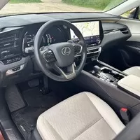 Lexus RX 450h+: Když elektrifikace dává smysl