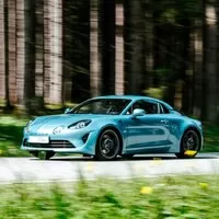 Láska na první i na druhý pohled: Oslava narozenin Alpine A110