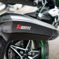 Kawasaki Ninja H2 (2019): Test nejrychlejší silniční motorky na světě.