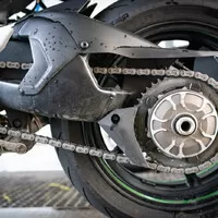 Kawasaki Ninja H2 (2019): Test nejrychlejší silniční motorky na světě.