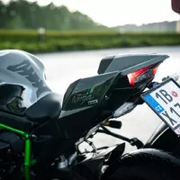 Kawasaki Ninja H2 (2019): Test nejrychlejší silniční motorky na světě.