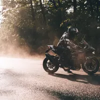 Kawasaki Ninja H2 (2019): Test nejrychlejší silniční motorky na světě.