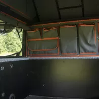 Toyota Hilux Alu-Cab: Když při kempování nestojíte o (lidskou) společnost
