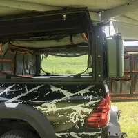 Toyota Hilux Alu-Cab: Když při kempování nestojíte o (lidskou) společnost