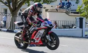 Motorsport: Isle of Man TT 2023: Je nutné přepsat dějiny?