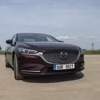 Mazda 6 2.5 Skyactiv-G 20th Anniversary: Charakterní youngtimer, který koupíte nový