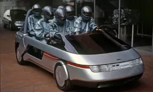 Historie: ItalDesign Machimoto: Kříženec Golfu GTI a motorky až pro devět lidí
