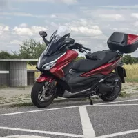 Honda Forza 350: Komfortní gétéčko na dvou kolech