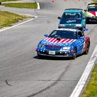 Nový život Chrysleru Crossfire: Gumbalkan Grand Prix