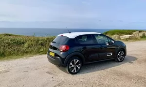 Autíčkář na cestách: S Citroënem ve Velké Británii: Výlet po Cornwallu s volantem vpravo