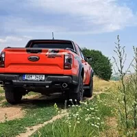 Ford Ranger Raptor: Všehoschopný závoďák