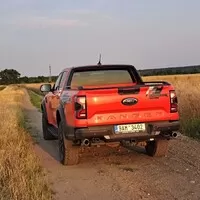 Ford Ranger Raptor: Všehoschopný závoďák