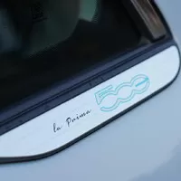 Fiat 500e: Odlišný přístup, podobný výsledek