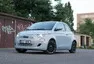 Fiat 500e: Odlišný přístup, podobný výsledek