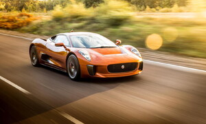 Historie: Jaguar C-X75: čtyři elektromotory, dvě turbíny a 860 koní ohrozí i agenta 007