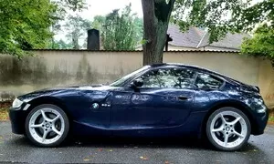 BMW Z4 Coupe 3.0 Si je s odstupem času parádní puristická kára