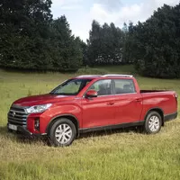 SsangYong Musso Grand 2.2 e-XDI Style: Cenová bomba s minimem vad na kráse
