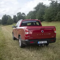 SsangYong Musso Grand 2.2 e-XDI Style: Cenová bomba s minimem vad na kráse