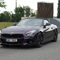 BMW Z4 sDrive20i: Jak si zařídit léto po celý rok