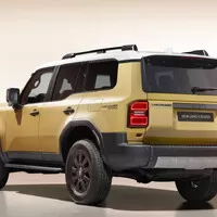 Autíčkářův týden: Offroadová legenda v novém, ostřejší japonský sporťák a konec švédských kombíků