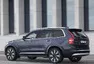 Autíčkářův týden: Offroadová legenda v novém, ostřejší japonský sporťák a konec švédských kombíků