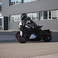 Indian FTR Sport: Plochodrážník na asfaltu