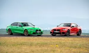 Novinky: Davidův týden: Představení BMW M2, rychlotest nového Street Triplu, už zase mi došel benzín.