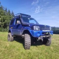 Suzuki Jimny aneb proč to dělat velké, když to může být malé