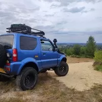 Suzuki Jimny aneb proč to dělat velké, když to může být malé