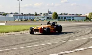 Trackday: Report z Trackdaye 26.8.2023: O Caterhamu a ostatních věcech (ODPOLEDNE DOPLNĚNO)