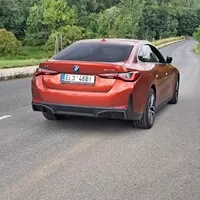 BMW i4: Normální BMW, akorát na baterky