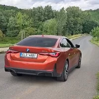 BMW i4: Normální BMW, akorát na baterky